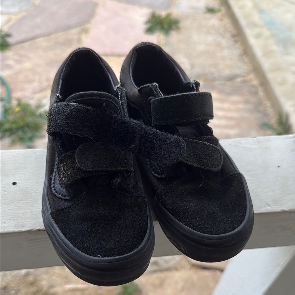 Kids Black Vans Shoes